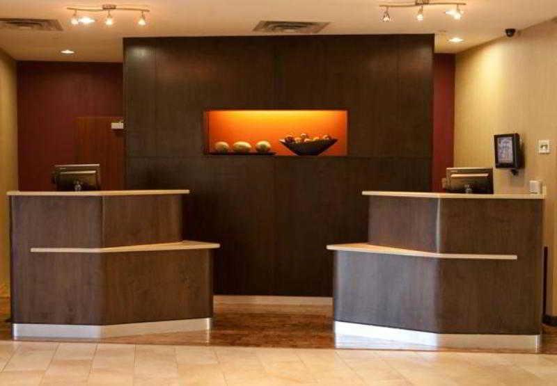 Hotel Courtyard By Marriott Norman Interiér fotografie
